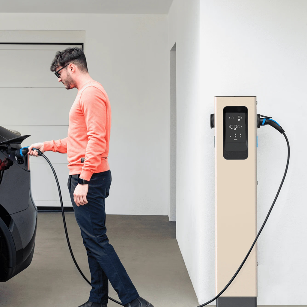 Dazebox Urban AC postaja z vtičnico Type 2 za javno ali poslovno rabo